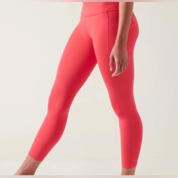 Athleta Pants - Athleta Transcend 7/8 Tight Leggings Pink‎ Size Medium